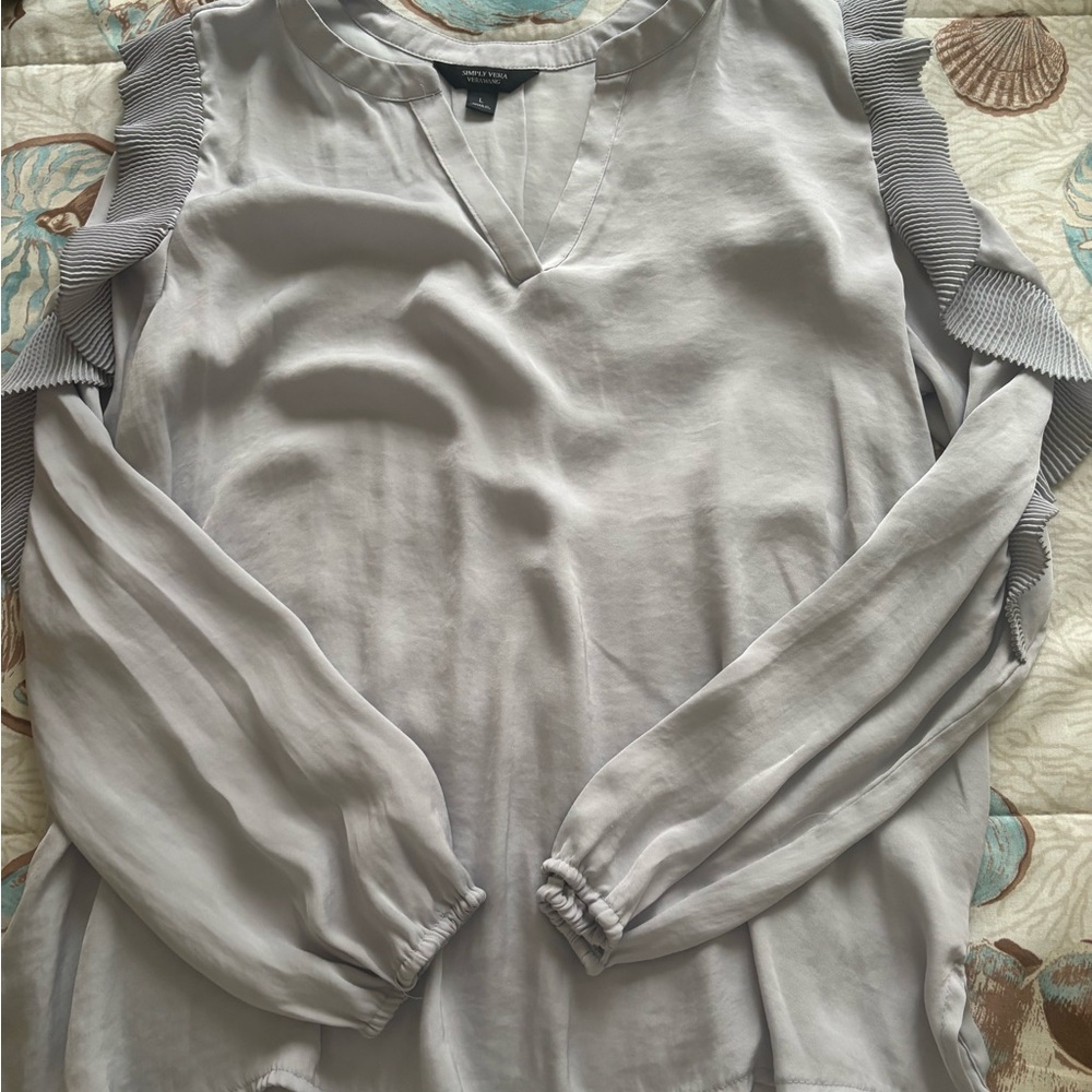 Simply Vera Vera Wang Gray Ruffled Long Sleeve Blouse
